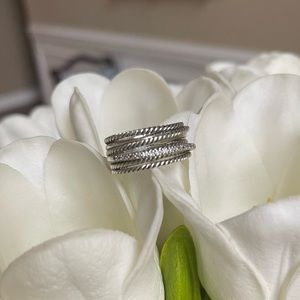 DY Crossover Wide Diamond Ring